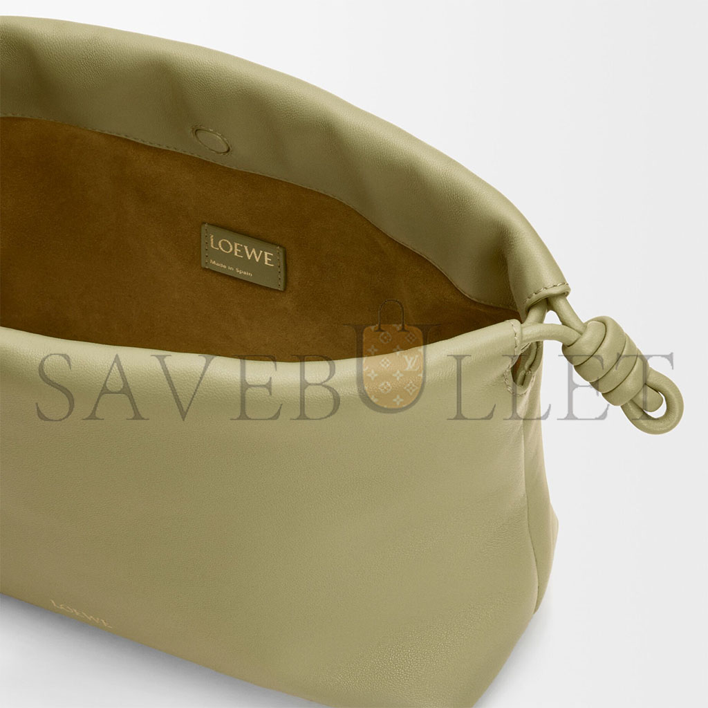 l*ew* medium flamenco purse in mellow nappa lambskin 0011180841 (30*20*10.5cm)